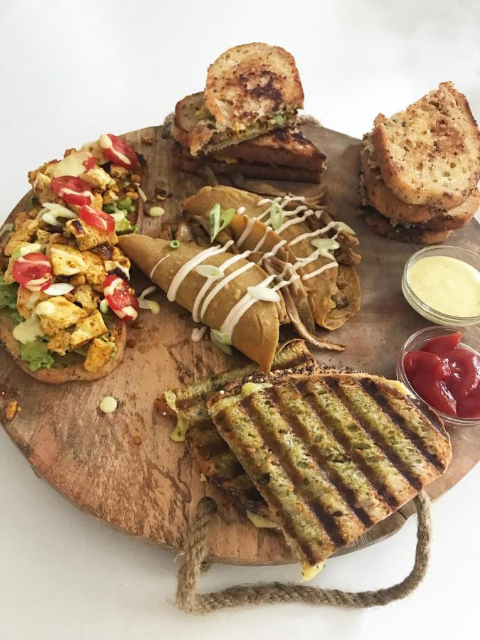 Vegan B&B De Veensezolder 费嫩达尔 外观 照片